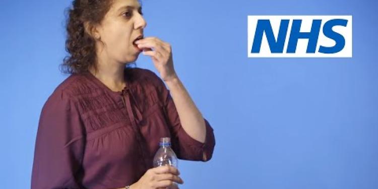 Problems swallowing pills: Lean forward technique | NHS