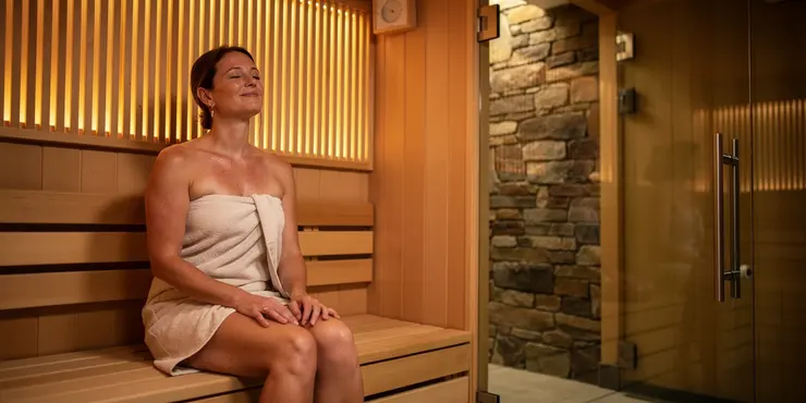 How often is regular sauna health benefits risks considered safe?