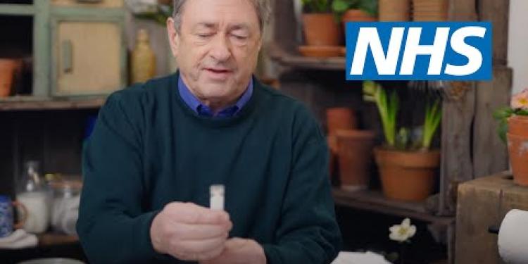 Bowel cancer screening: Alan Titchmarsh and Tommy Walsh | NHS